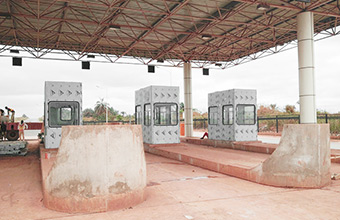 不銹鋼崗?fù)と绾芜x擇?